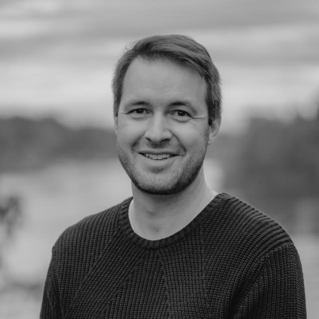Portrait of Troy Runsten